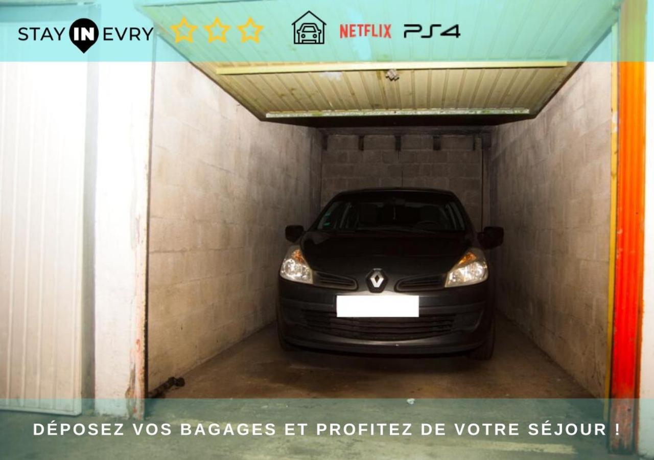 Stay In Evry Courcouronnes Exterior photo